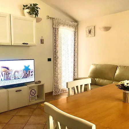 Daire Smeralda Deluxe Belle Suite La Maison De Gioel With Kitchen And Washing Machine *